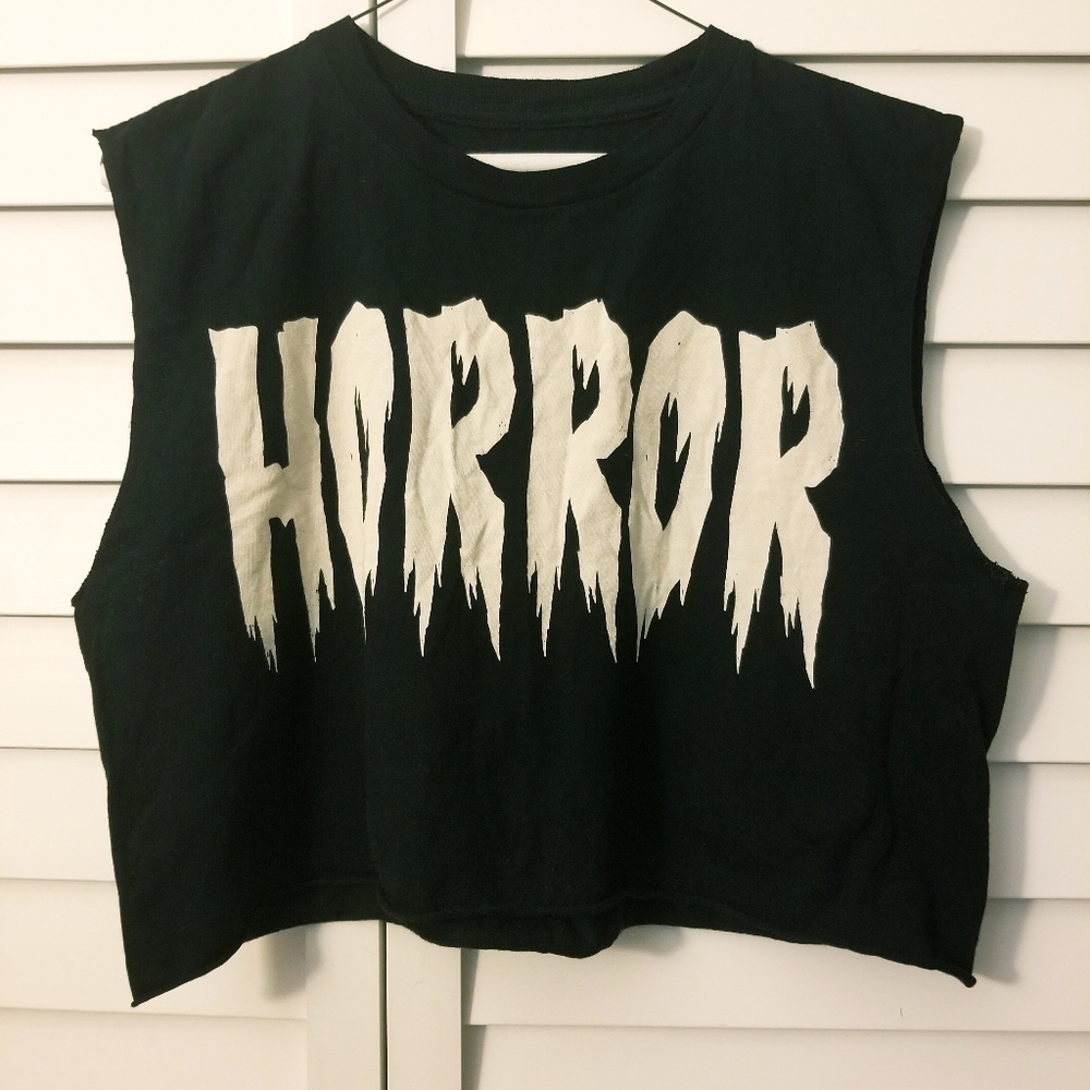 💖 3/$20 Horror muscle crop top